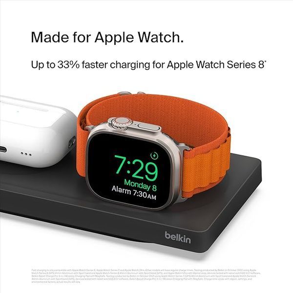 Мережевий, бездротовий зарядний пристрій Belkin BOOST CHARGE PRO 3-in-1 Wireless Charging Pad with MagSafe Black (HPU72, WIZ016vfBK) HPU72 фото