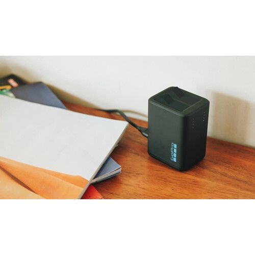Зарядний пристрій + 2 акумулятора GoPro Dual Battery Charger + Battery 2 шт. Hero 13 (AEDBD-201-EU) 326737 фото
