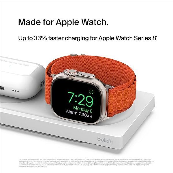 Сетевое, беспроводное зарядное устройство Belkin BOOST CHARGE PRO 3-in-1 Wireless Charging Pad with MagSafe White (HPU82, WIZ016vfWH) 543 фото
